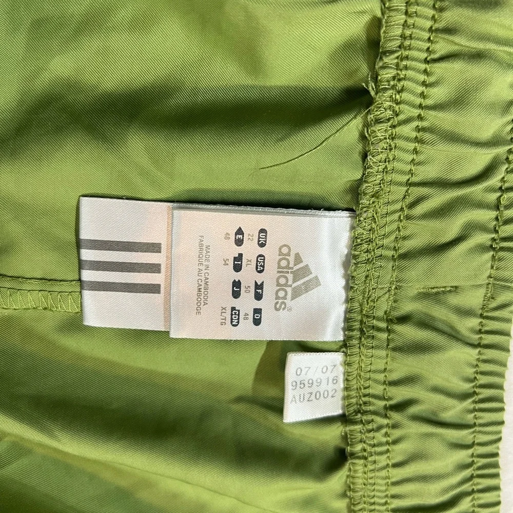 Adidas Athletic Shorts Mens XL Green Training Gym Shorts - Picture 2 of 5